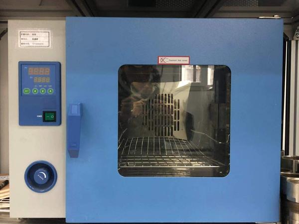 鼓风烘箱.jpg